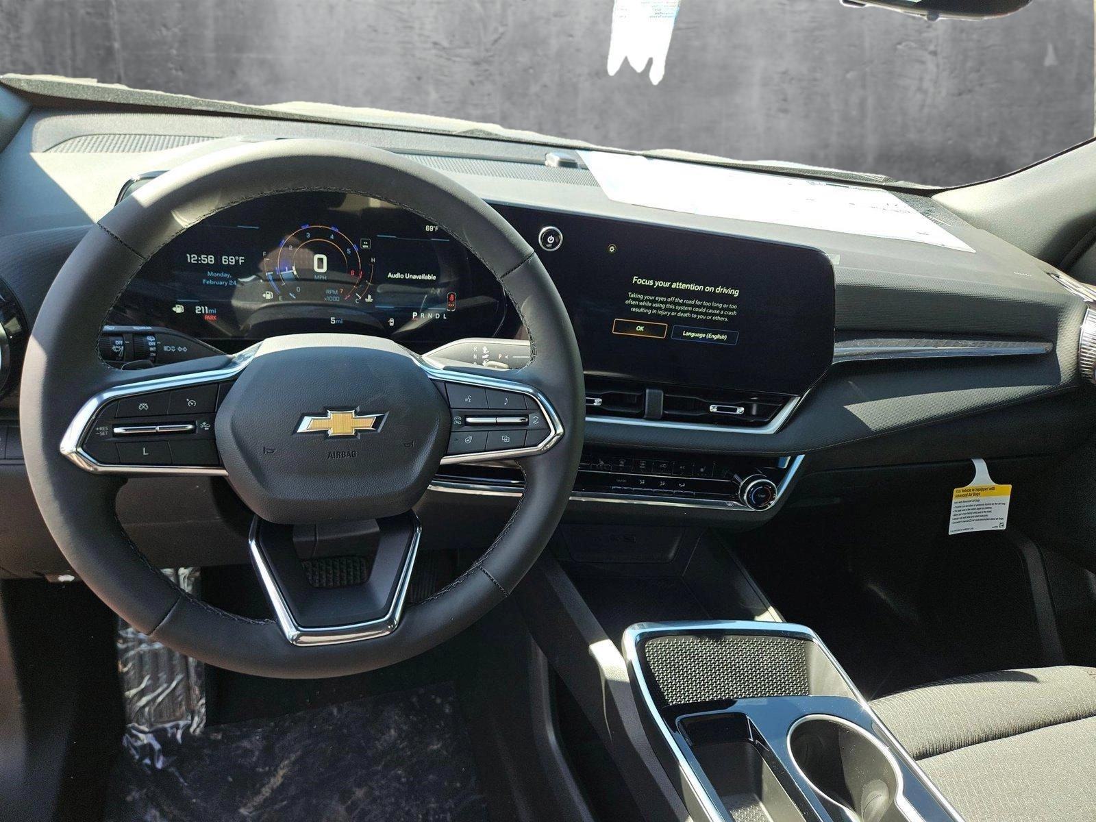2025 Chevrolet Equinox Vehicle Photo in NORTH RICHLAND HILLS, TX 76180-7199