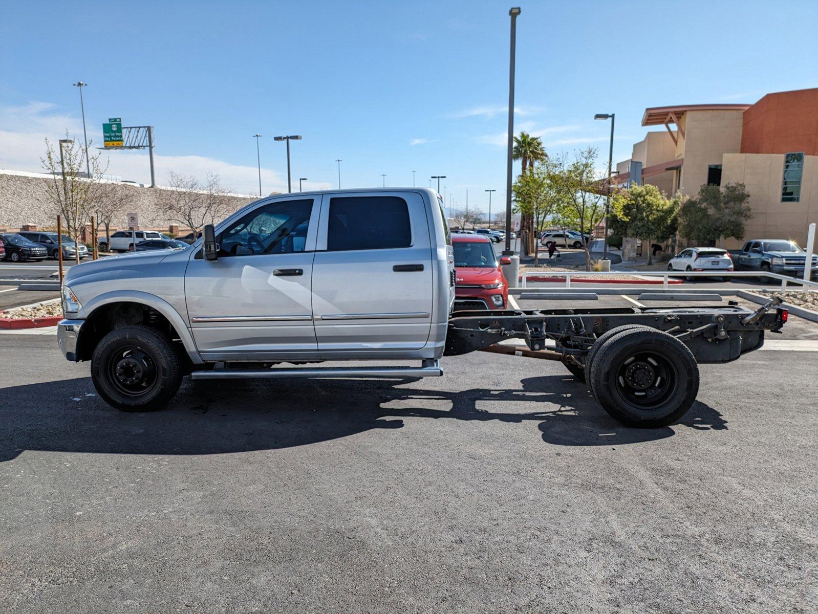 2018 Ram 3500 Chassis Cab Vehicle Photo in Las Vegas, NV 89149