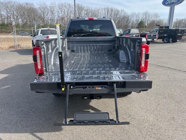 2024 Ford Super Duty F-250 SRW Vehicle Photo in Webster, MA 01570-1415