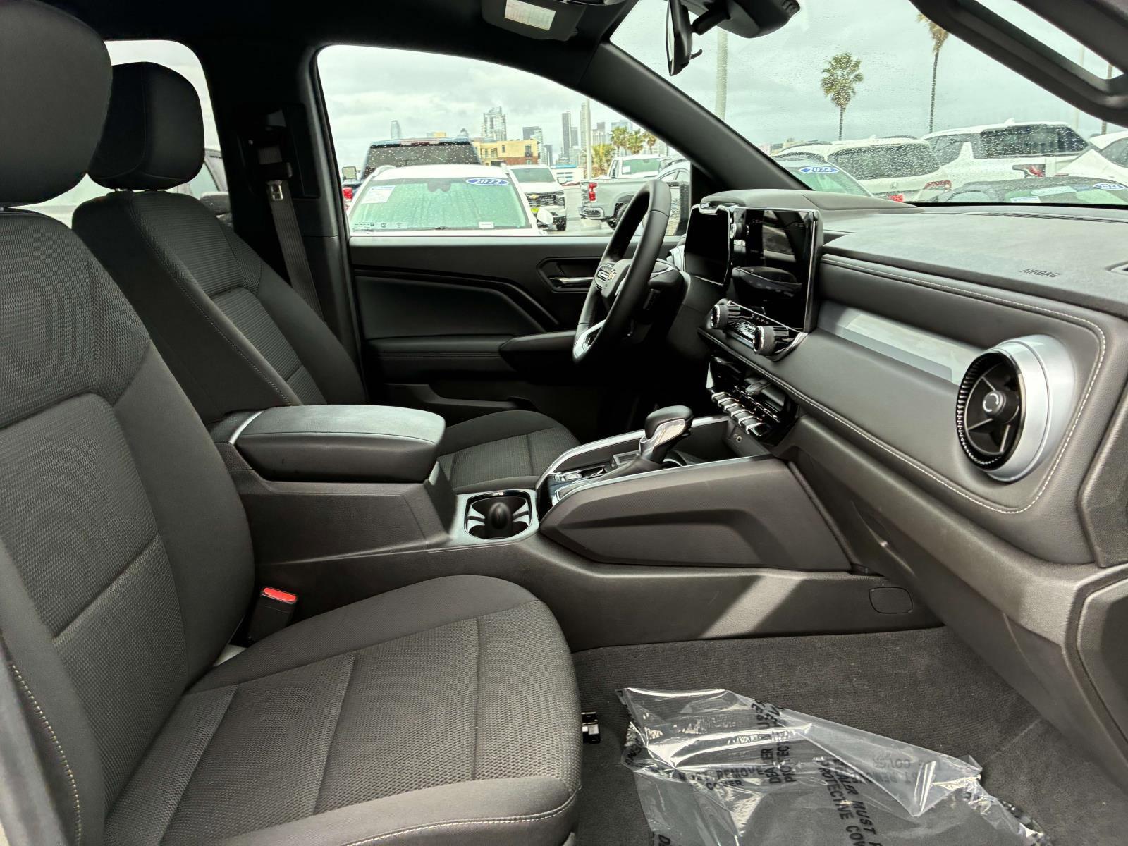2024 Chevrolet Colorado Vehicle Photo in LOS ANGELES, CA 90007-3794