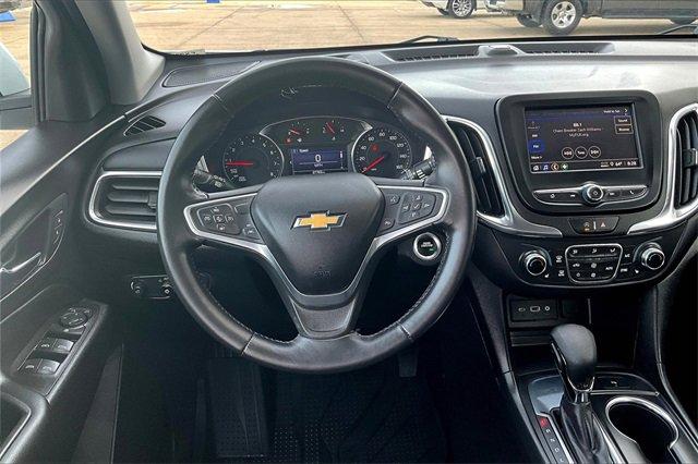 2022 Chevrolet Equinox Vehicle Photo in TOPEKA, KS 66609-0000