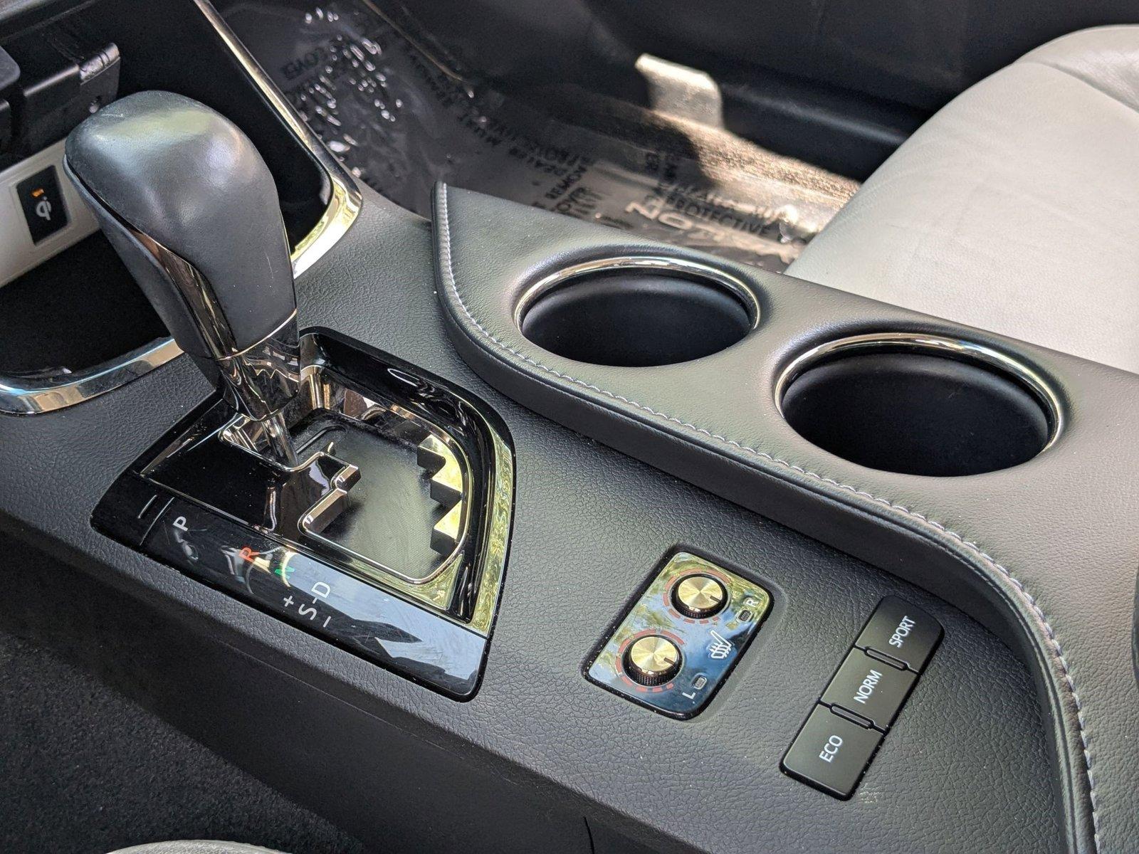 2016 Toyota Avalon Vehicle Photo in Tampa, FL 33614
