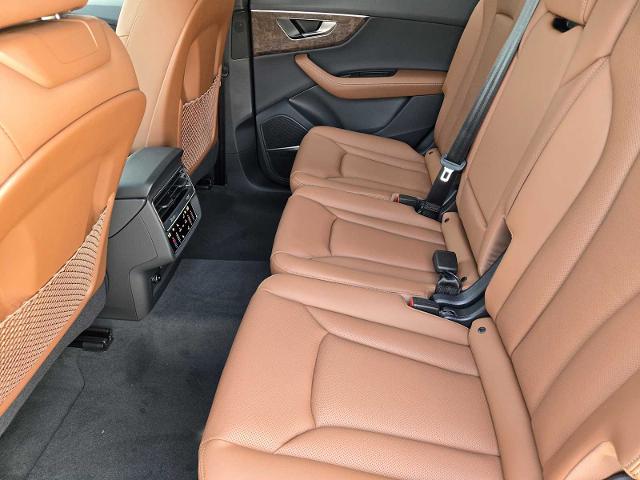 2025 Audi Q7 Vehicle Photo in SUGAR LAND, TX 77478