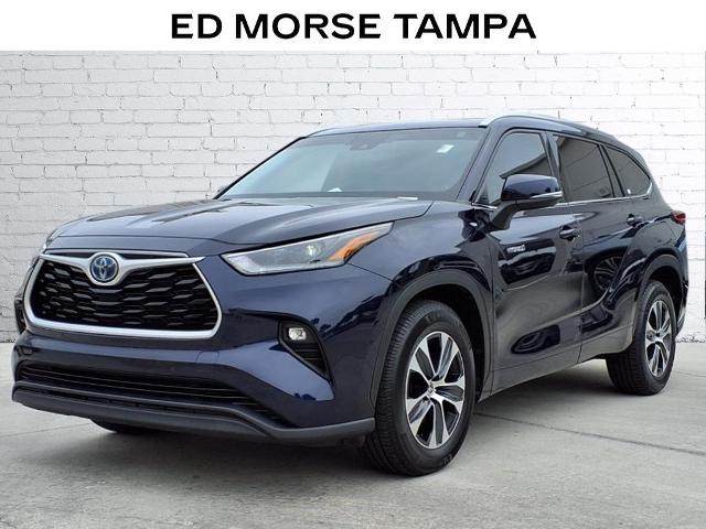 2021 Toyota Highlander Vehicle Photo in Tampa, FL 33612
