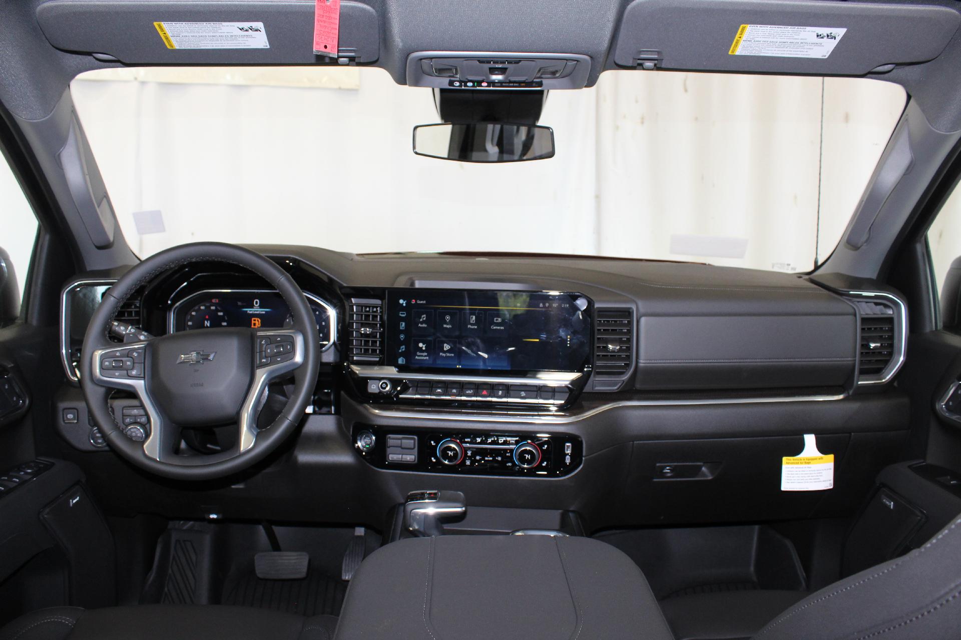 2025 Chevrolet Silverado 1500 Vehicle Photo in NORTHAMPTON, MA 01060-1120