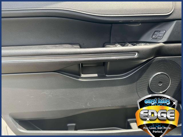 2019 Ford Expedition Vehicle Photo in Roslyn, NY 11576