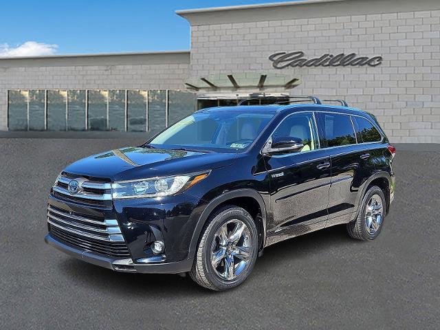 2019 Toyota Highlander Vehicle Photo in TREVOSE, PA 19053-4984