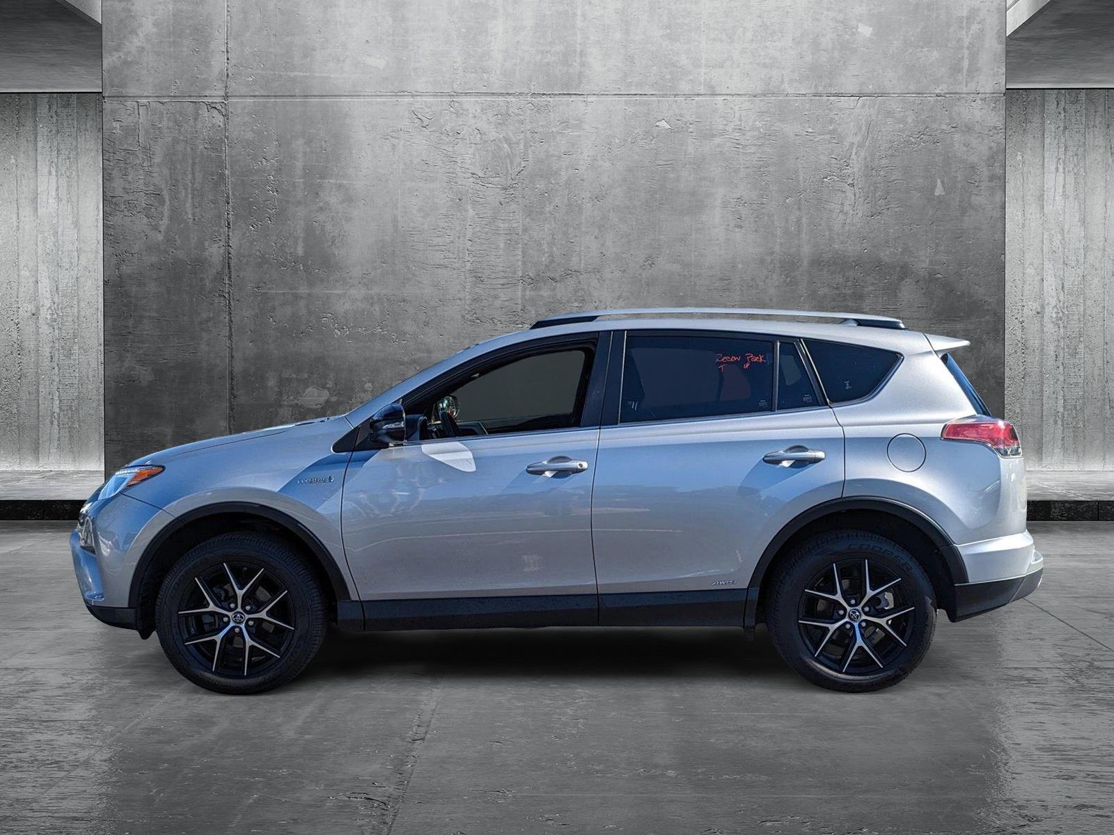 2018 Toyota RAV4 Vehicle Photo in Sanford, FL 32771