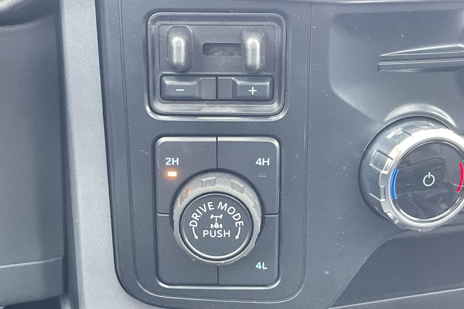2024 Ford F-150 Vehicle Photo in Belle Vernon, PA 15012