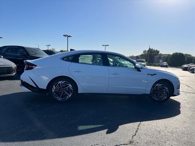 2025 Hyundai SONATA Vehicle Photo in Shiloh, IL 62269