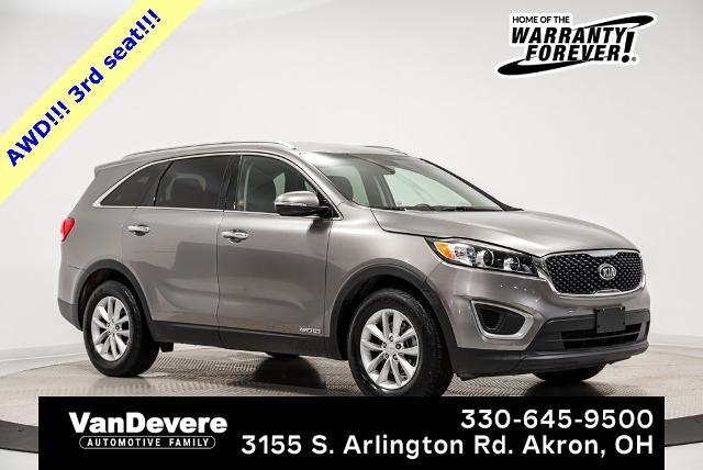 2016 Kia Sorento Vehicle Photo in Akron, OH 44312