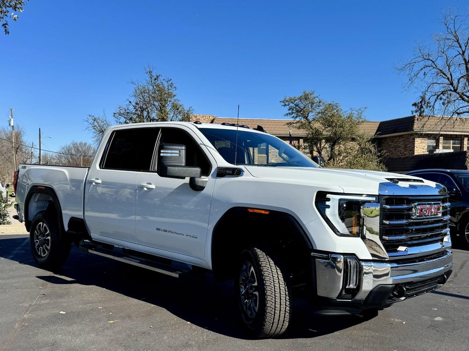 2025 GMC Sierra 2500 HD Vehicle Photo in DALLAS, TX 75209-3016