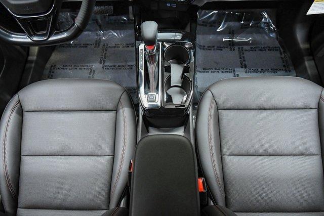 2025 Chevrolet Trax Vehicle Photo in EVERETT, WA 98203-5662
