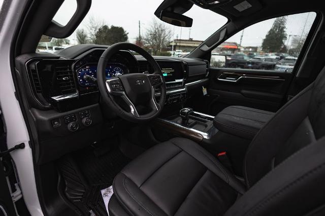 2025 Chevrolet Silverado 1500 Vehicle Photo in NEWBERG, OR 97132-1927