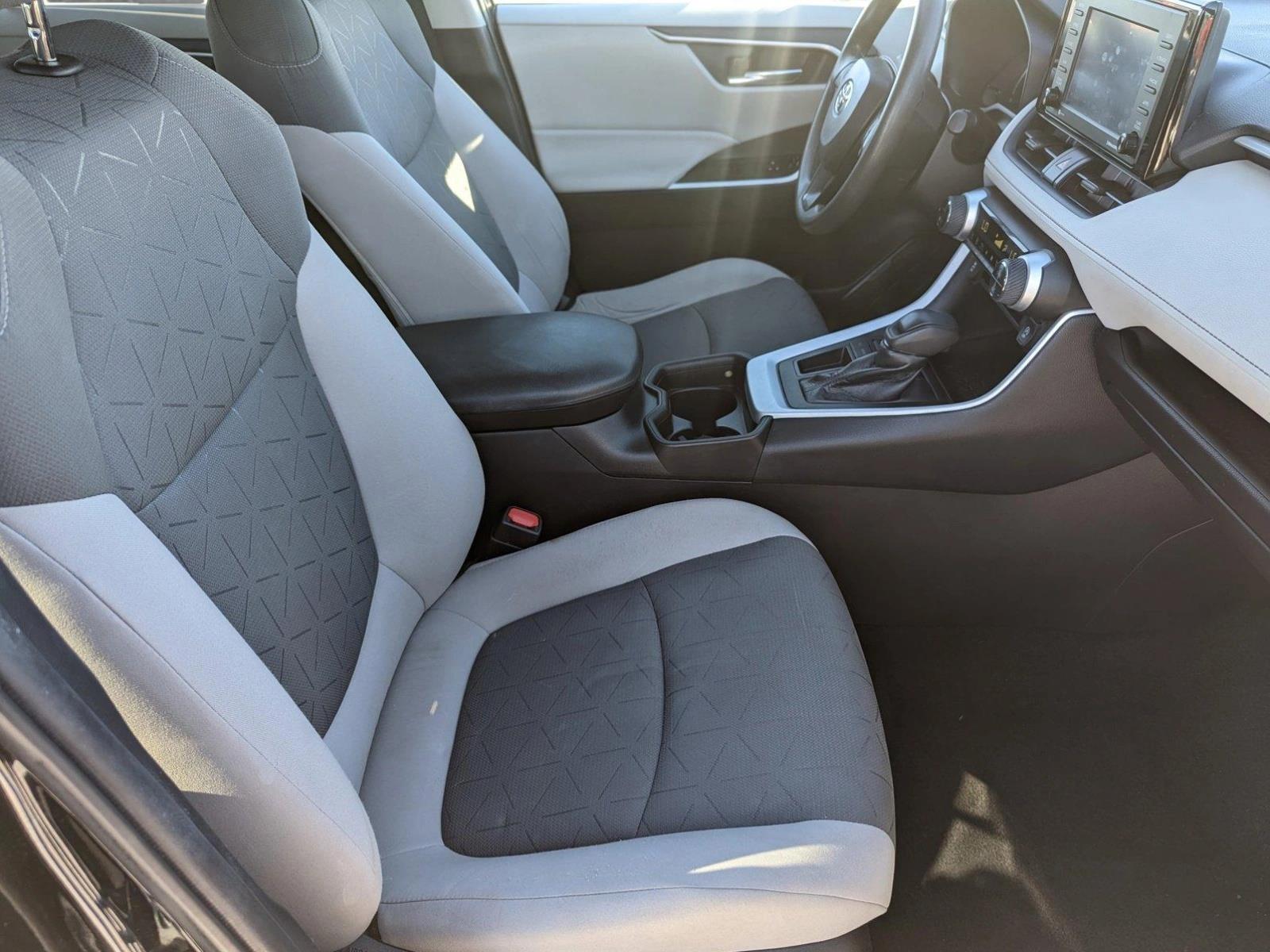 2021 Toyota RAV4 Vehicle Photo in Ft. Myers, FL 33907