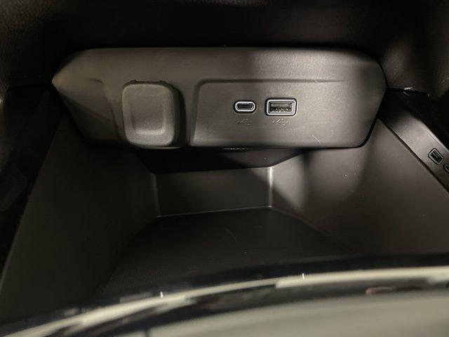 2025 Chevrolet Trax Vehicle Photo in PHOENIX, AZ 85014-3381