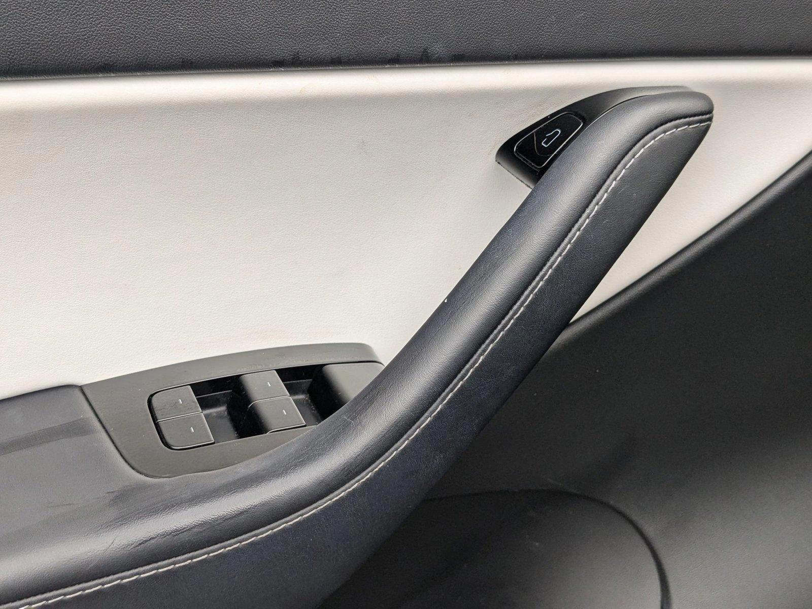 2020 Tesla Model Y Vehicle Photo in St. Petersburg, FL 33713