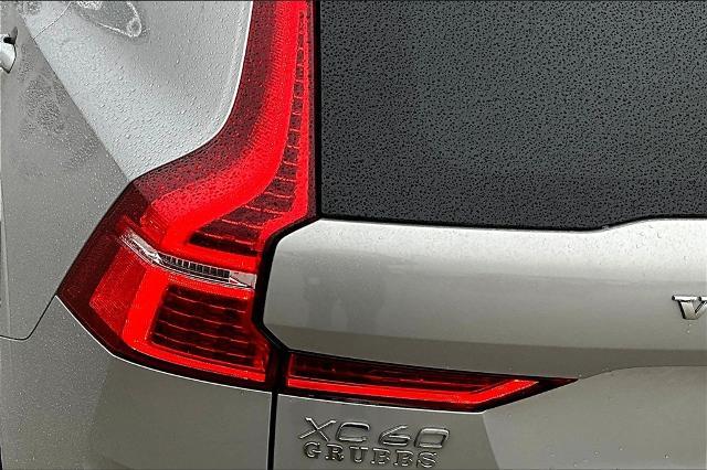 2023 Volvo XC60 Vehicle Photo in Grapevine, TX 76051