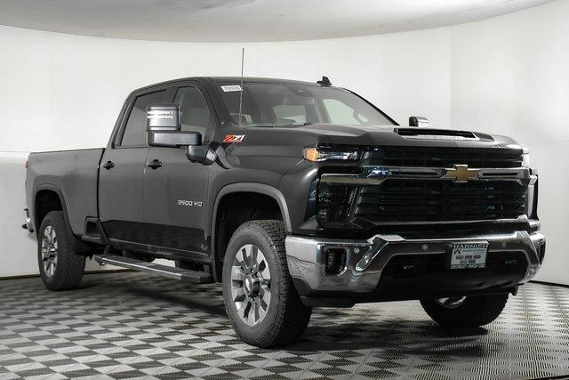 2025 Chevrolet Silverado 3500 HD Vehicle Photo in PUYALLUP, WA 98371-4149