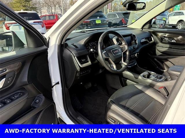2022 GMC Terrain Vehicle Photo in CHICOPEE, MA 01020-5001