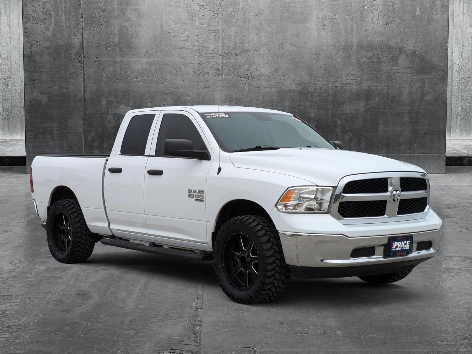 2019 Ram 1500 Classic Vehicle Photo in Corpus Christi, TX 78415