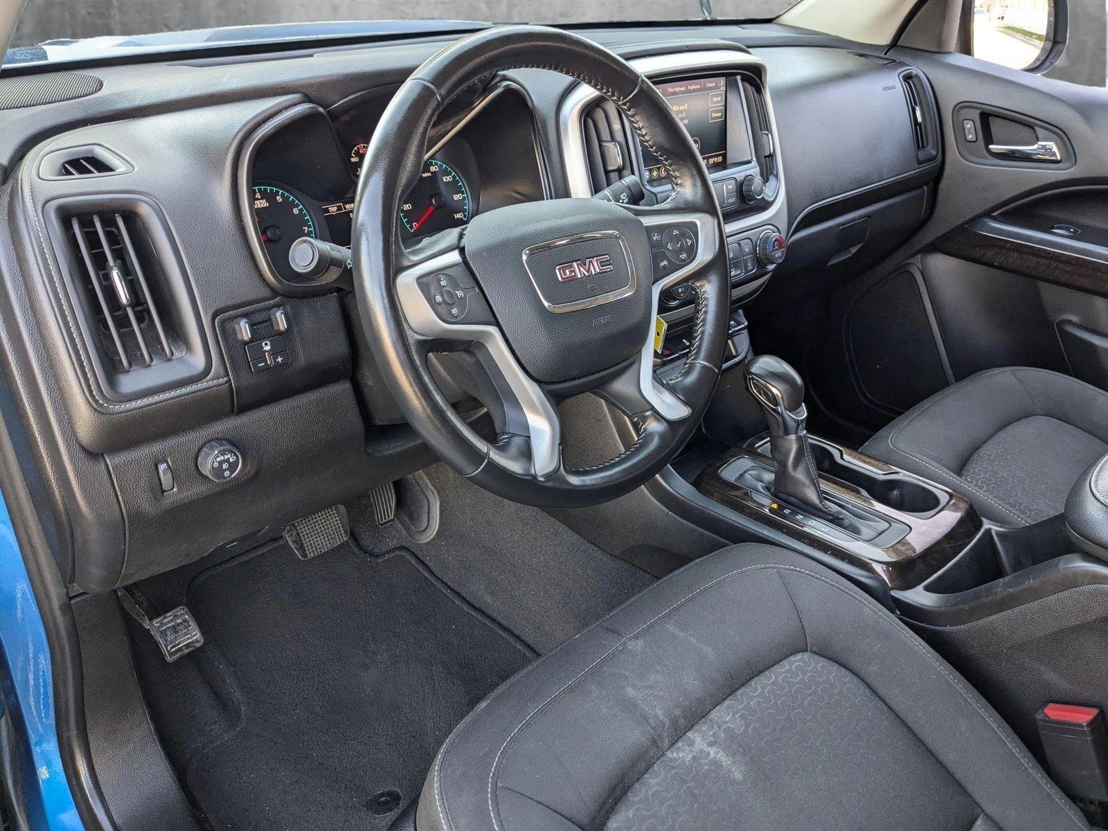 2022 GMC Canyon Vehicle Photo in VALENCIA, CA 91355-1705