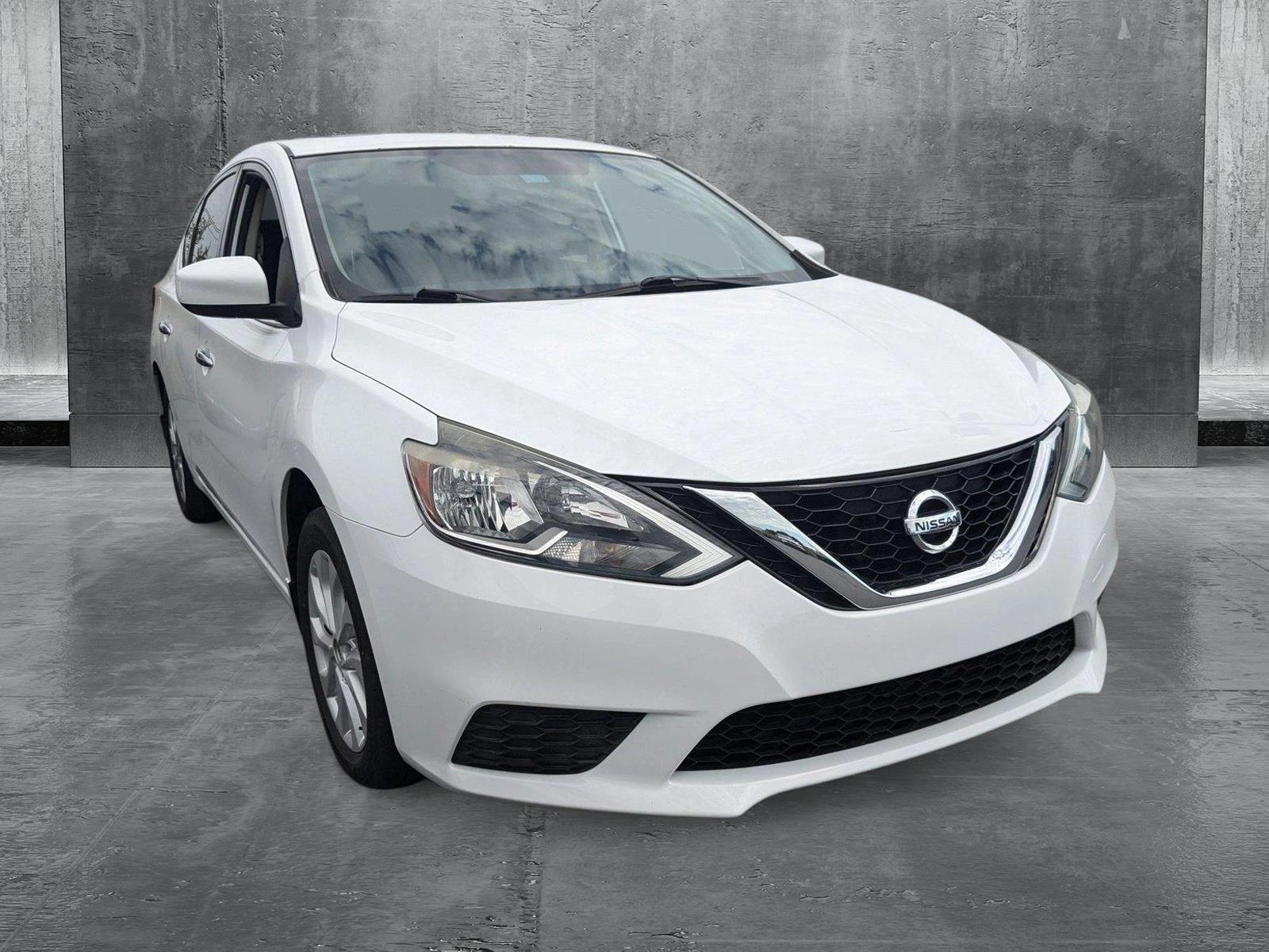 2017 Nissan Sentra Vehicle Photo in Miami, FL 33135