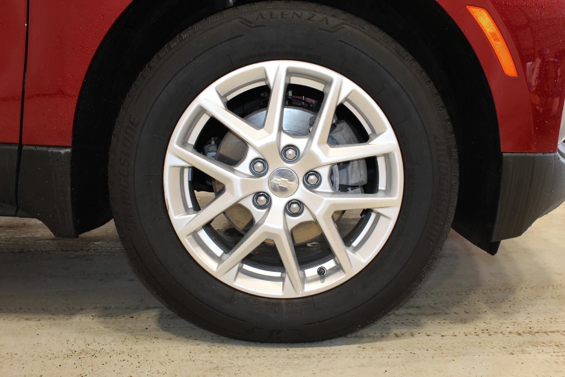 2022 Chevrolet Equinox Vehicle Photo in NORTHAMPTON, MA 01060-1120