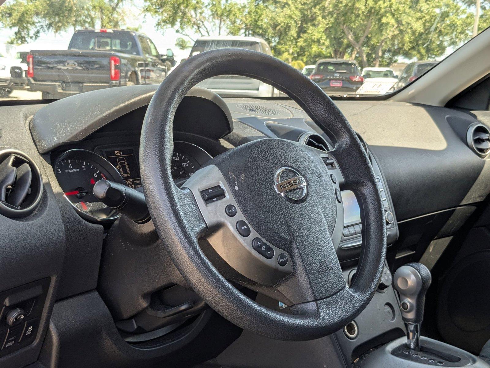 2015 Nissan Rogue Select Vehicle Photo in St. Petersburg, FL 33713