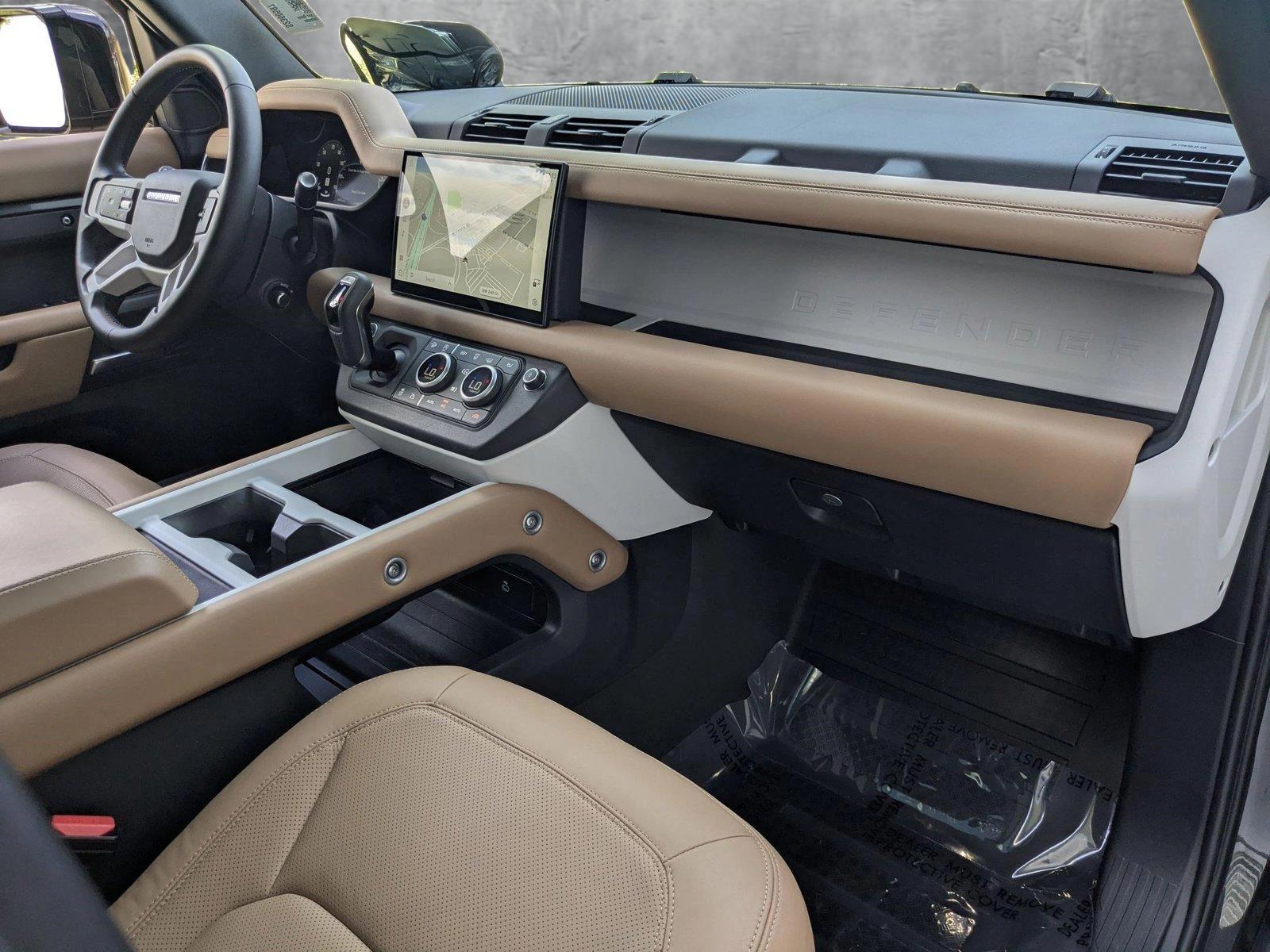 2025 Land Rover Defender Vehicle Photo in Pompano Beach, FL 33064