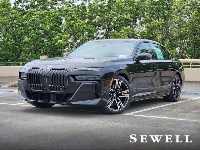 2025 BMW 760i xDrive Vehicle Photo in PLANO, TX 75024