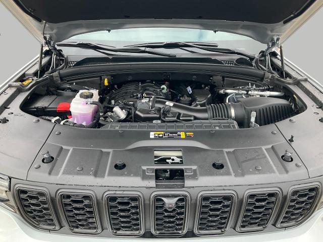 2025 Jeep Grand Cherokee L Vehicle Photo in Kaukauna, WI 54130