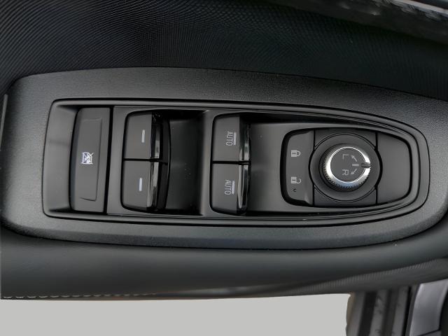 2025 Subaru Outback Vehicle Photo in Green Bay, WI 54304