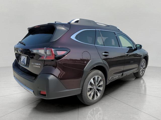 2025 Subaru Outback Vehicle Photo in Green Bay, WI 54304