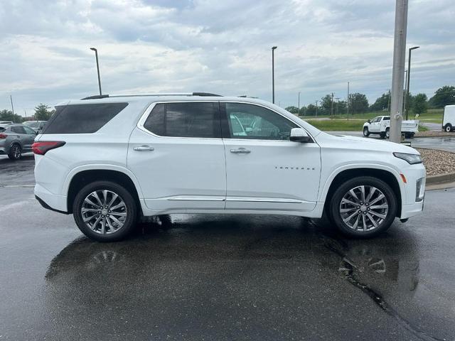 2023 Chevrolet Traverse Vehicle Photo in COLUMBIA, MO 65203-3903
