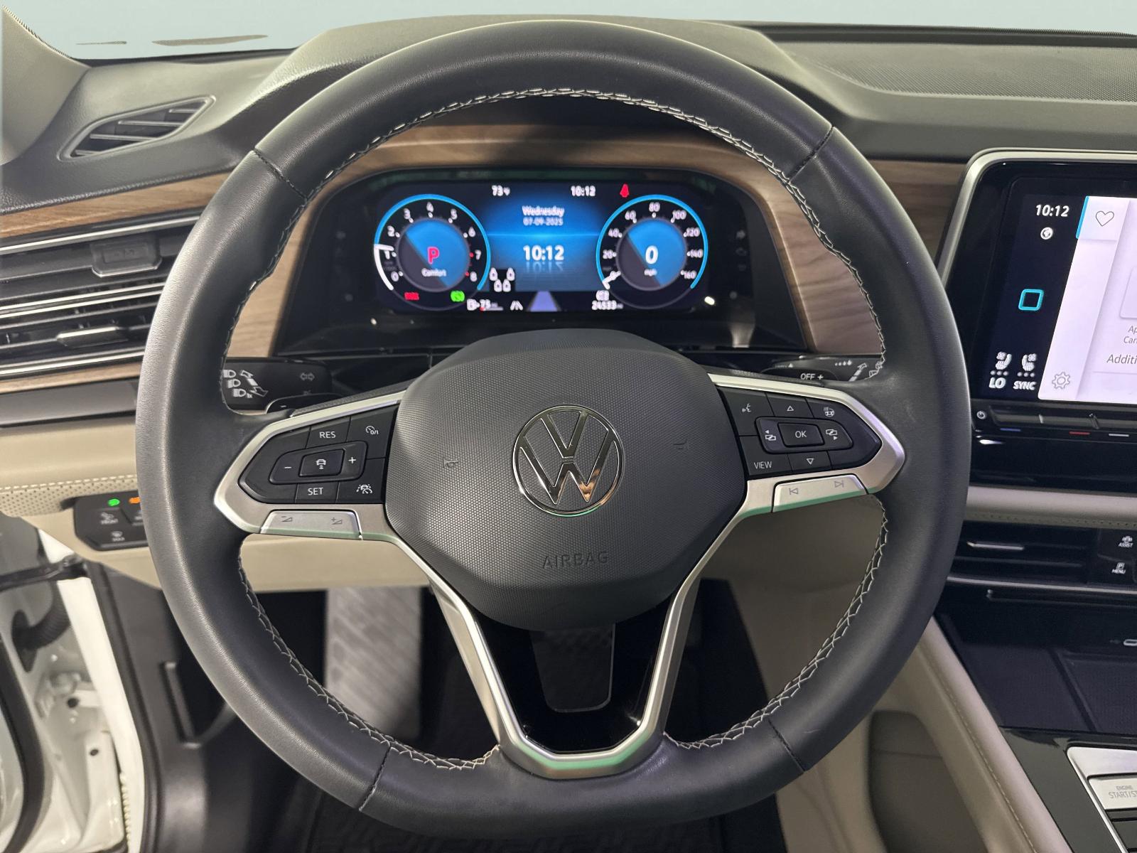 2024 Volkswagen Atlas Vehicle Photo in Georgetown, TX 78626