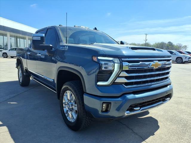 2024 Chevrolet Silverado 2500HD High Country Crew Cab 4WD