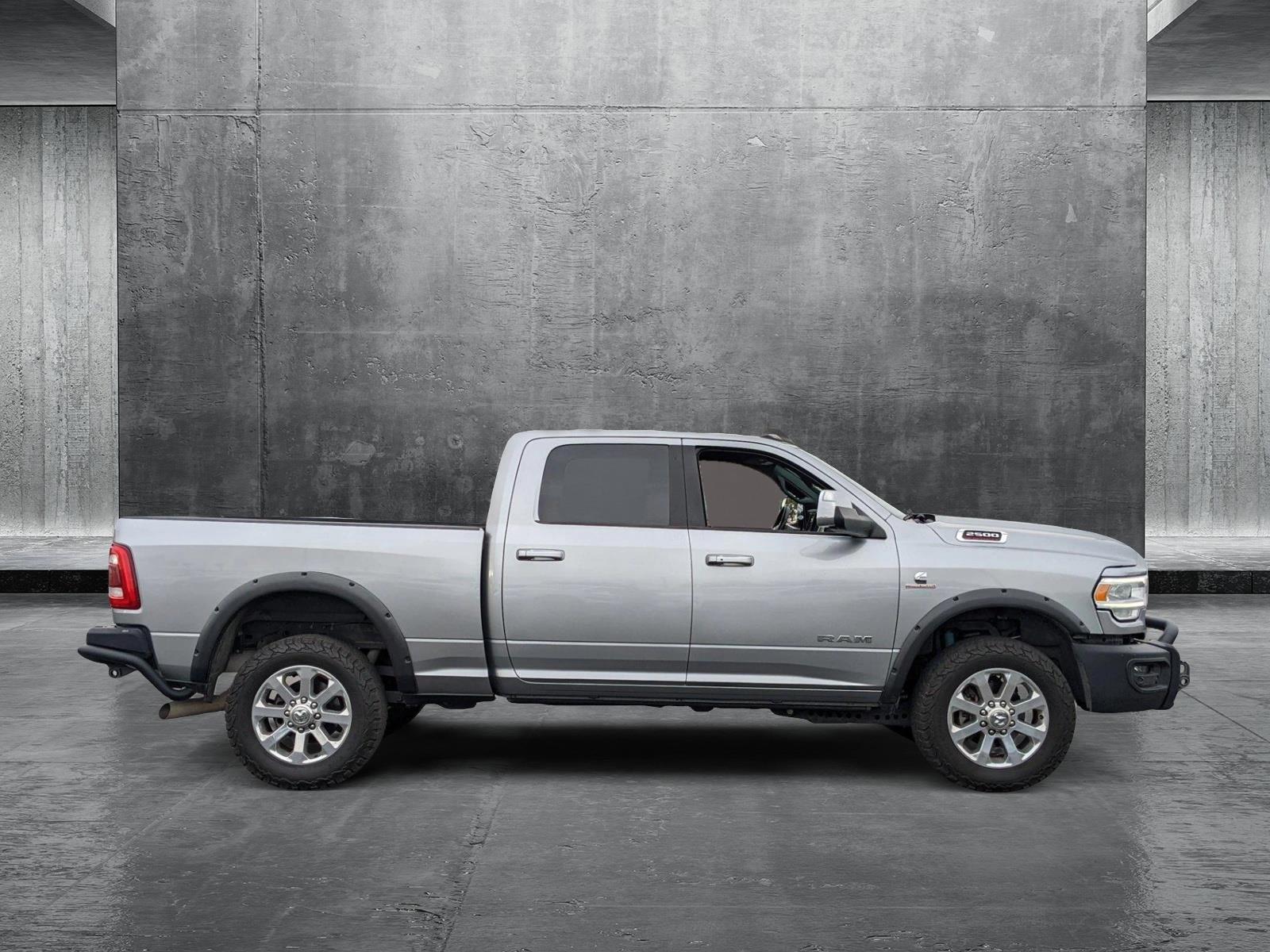 2019 Ram 2500 Vehicle Photo in VALENCIA, CA 91355-1705