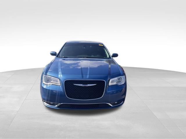 2021 Chrysler 300 Vehicle Photo in DELRAY BEACH, FL 33483-3294