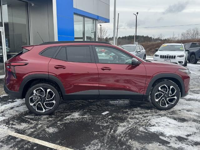 2025 Chevrolet Trax Vehicle Photo in GARDNER, MA 01440-3110