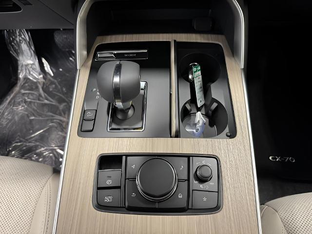 2025 Mazda CX-70 Vehicle Photo in Green Bay, WI 54304