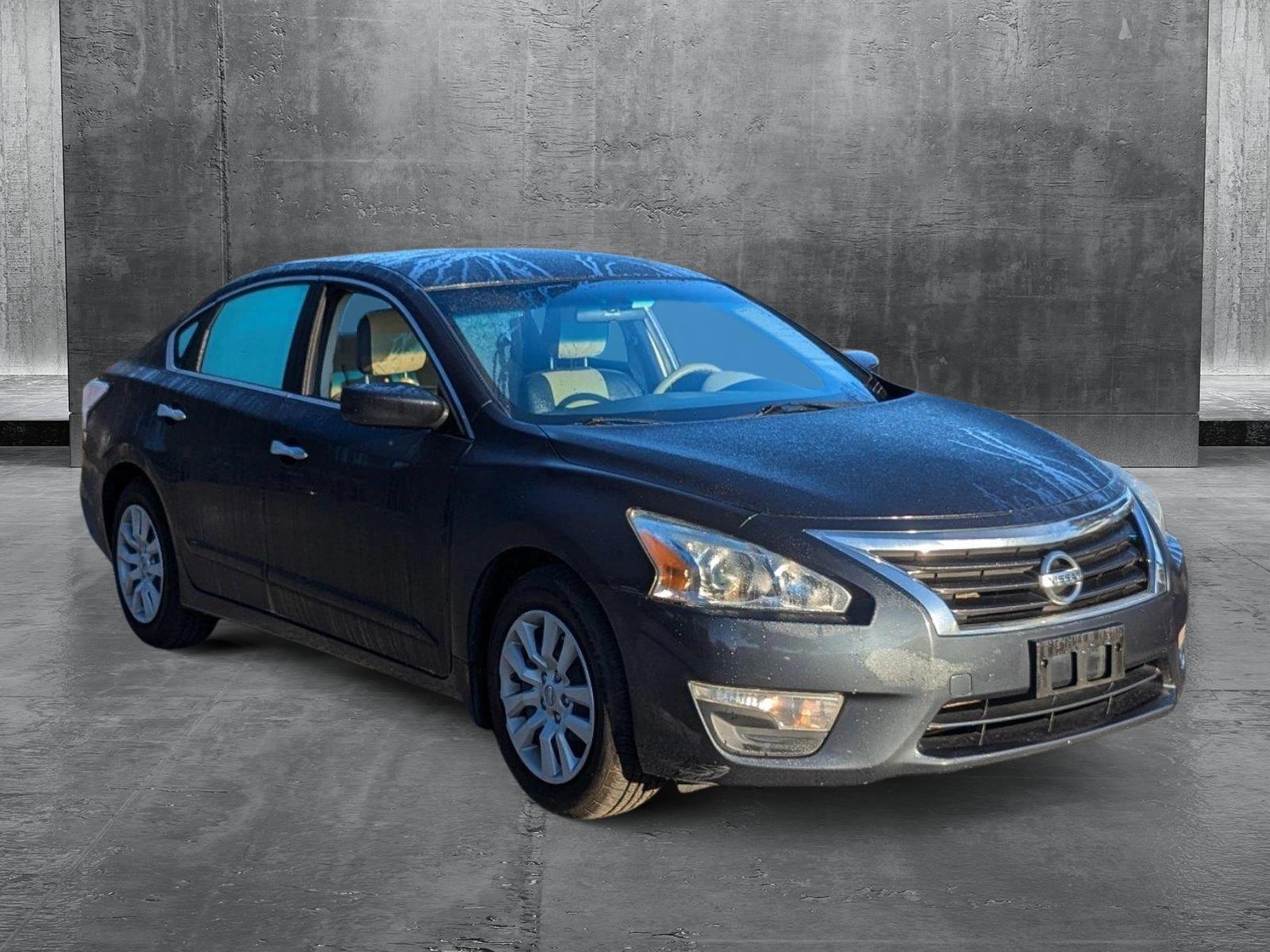 2015 Nissan Altima Vehicle Photo in MEMPHIS, TN 38115-1503