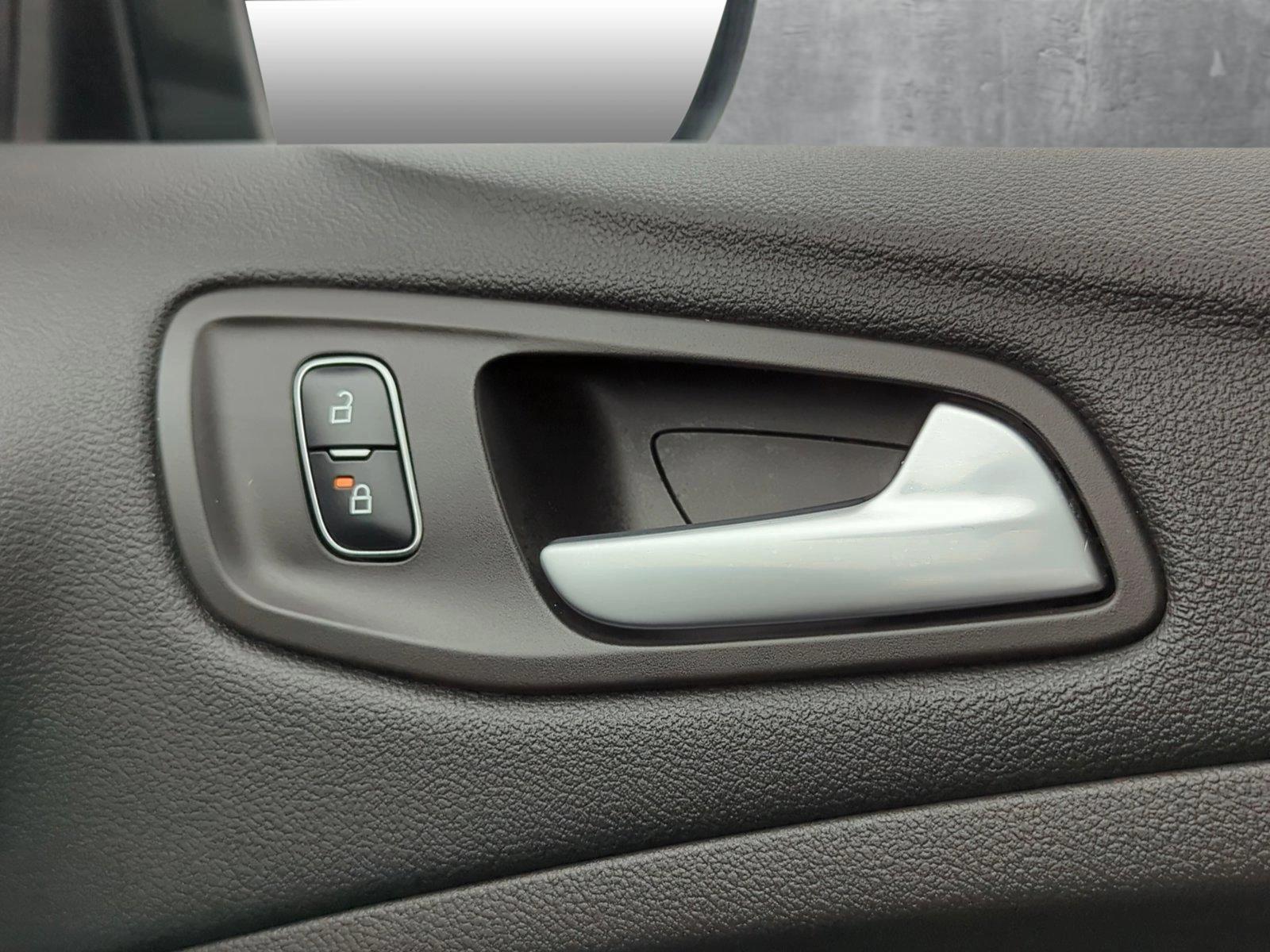 2017 Ford Escape Vehicle Photo in Memphis, TN 38128