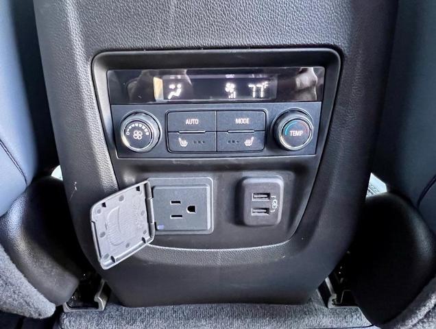 2023 Buick Enclave Vehicle Photo in EFFINGHAM, IL 62401-2832