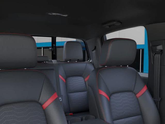 2025 Chevrolet Colorado Vehicle Photo in MOON TOWNSHIP, PA 15108-2571