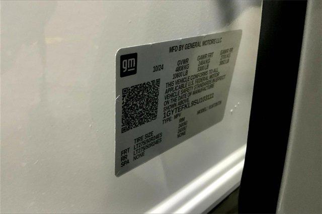2025 Cadillac ESCALADE IQ Vehicle Photo in KANSAS CITY, MO 64114-4545