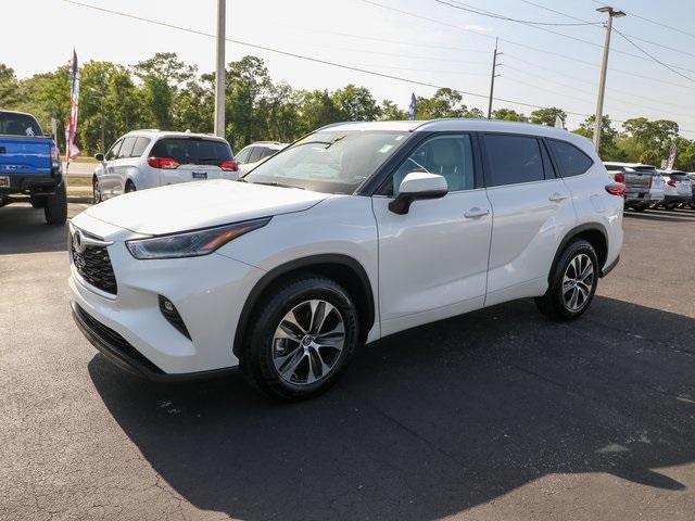 2021 Toyota Highlander Vehicle Photo in HOMOSASSA, FL 34448-1461