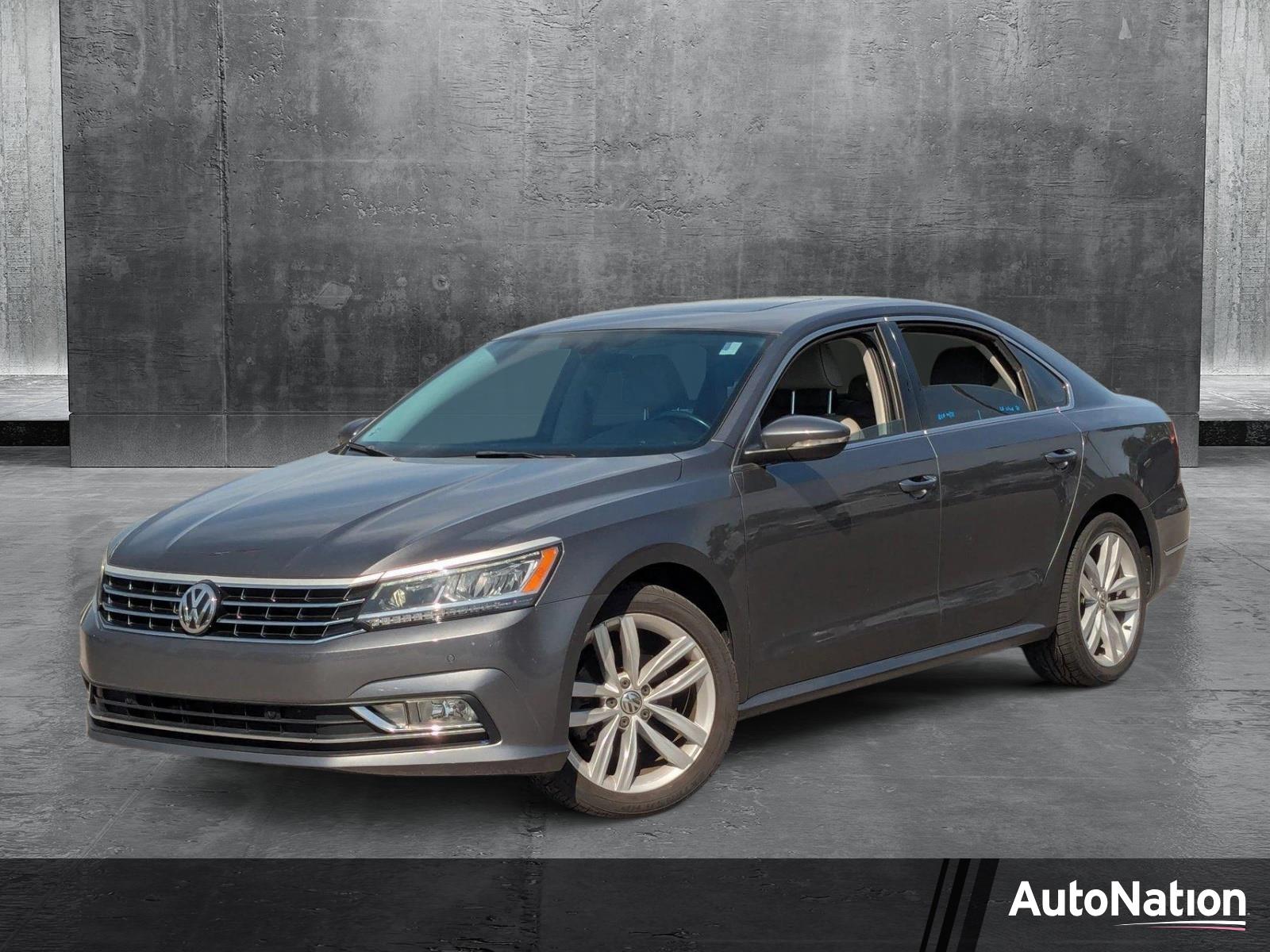 2018 Volkswagen Passat Vehicle Photo in St. Petersburg, FL 33713