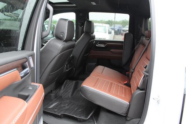 2025 GMC Sierra 2500 HD Vehicle Photo in Greenville, TX 75402