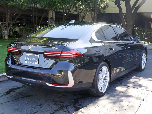 2024 BMW 540i xDrive Vehicle Photo in Dallas, TX 75209
